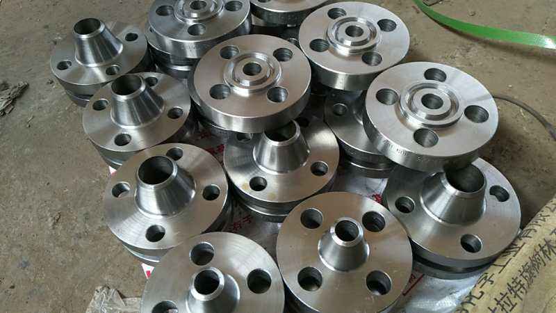 鋼板法蘭和鍛打法蘭的區(qū)別？